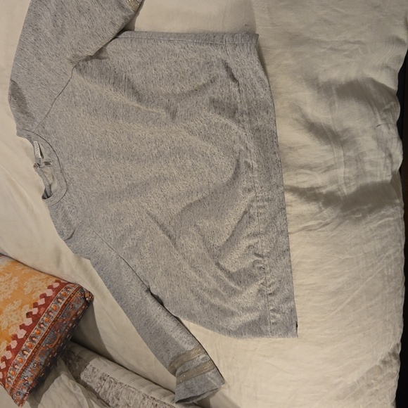 COPY - Brunello Cuccinelli Gray Long Sleeve Sweatshirt - Picture 4 of 7